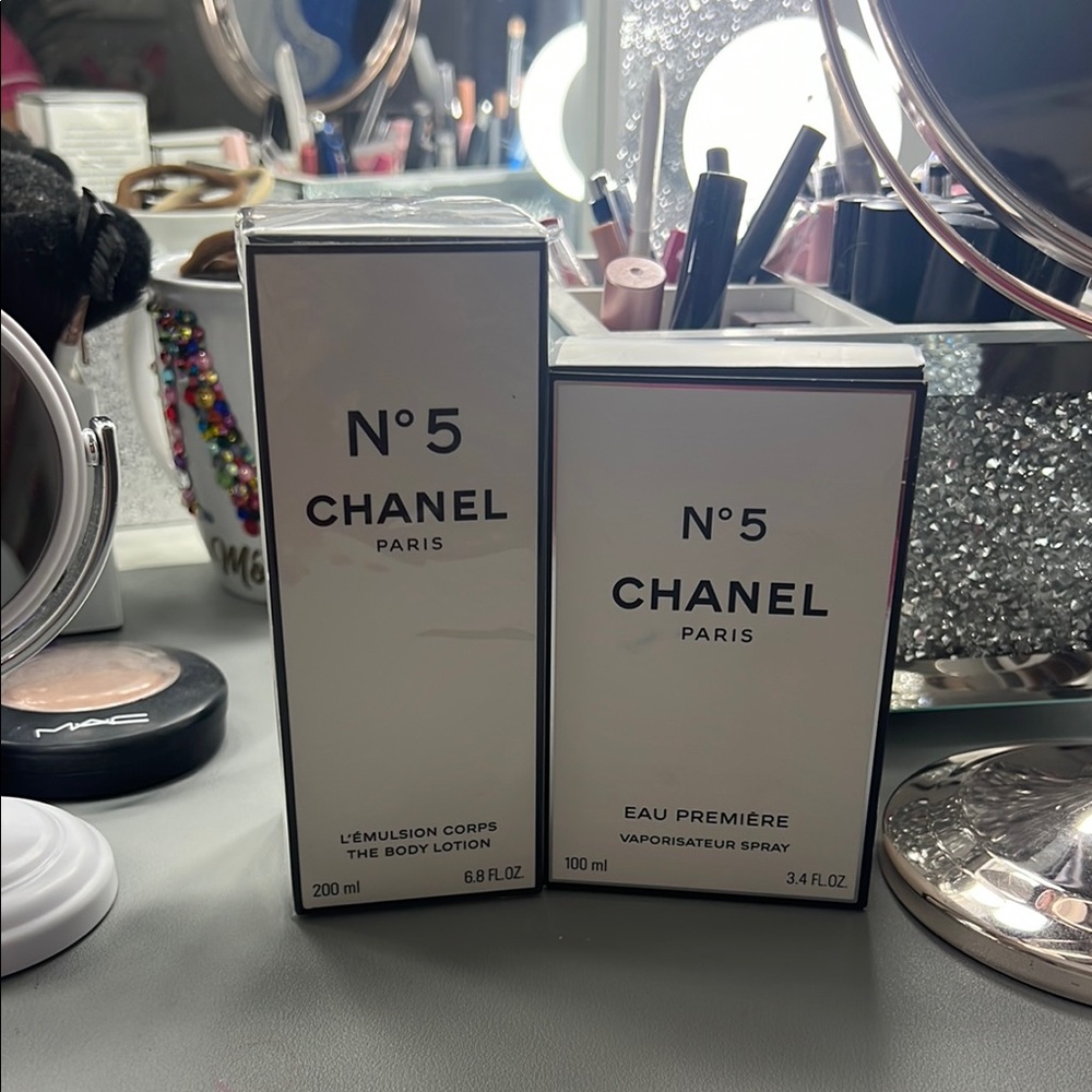 Chanel No. 5 Eau Première and Body Lotion Set